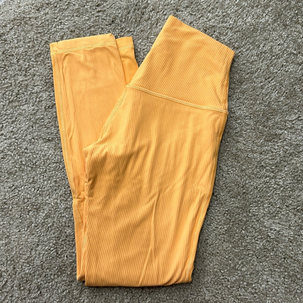 Lululemon Ribbed Align 25” leggings